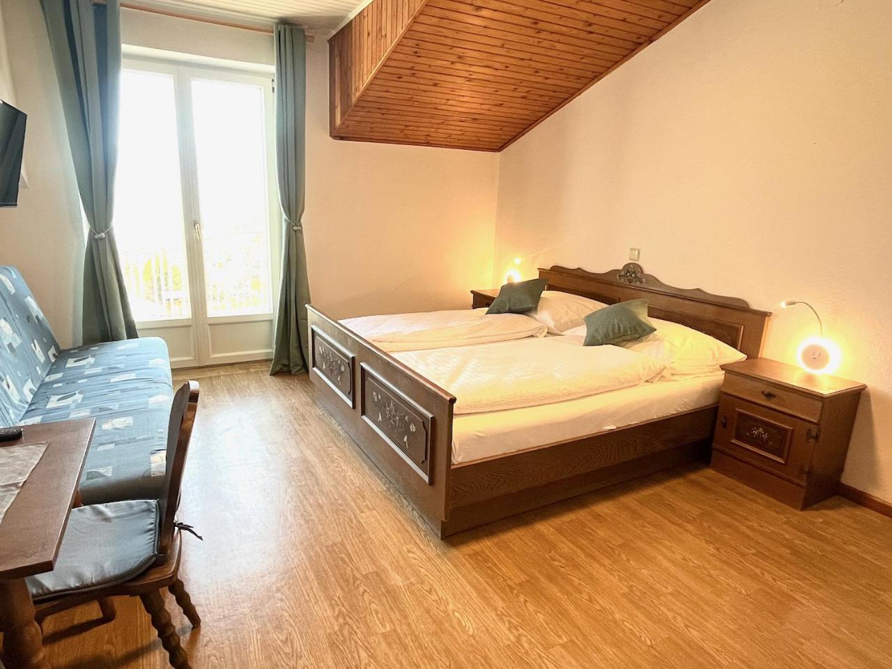 Strengen Guesthouse Caldaro Bagian luar foto